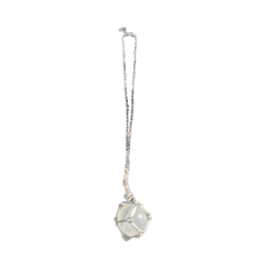 Collana con spiralina in metallo e pietra energetica